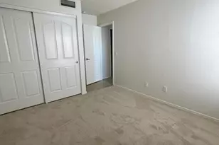 4709 E Abraham Ln, Phoenix, AZ 85050 - Photo 15
