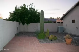 4709 E Abraham Ln, Phoenix, AZ 85050 - Photo 19