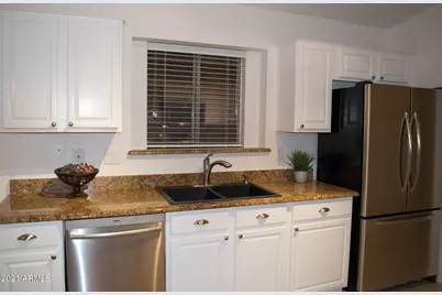 4709 E Abraham Lane, Phoenix, AZ 85050 - Photo 3