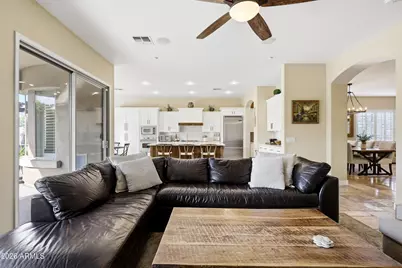 12234 W Blackstone Court, Peoria, AZ 85383 - Photo 17
