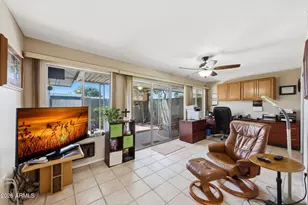 10040 W Lancaster Dr, Sun City, AZ 85351 - Photo 5