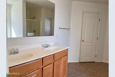 925 E Canyon Rock Road, San Tan Valley, AZ 85143 - Photo 11