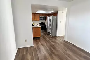 329 E Ambassador Dr, Tempe, AZ 85288 - Photo 9