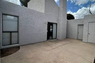 329 E Ambassador Dr, Tempe, AZ 85288 - Photo 19