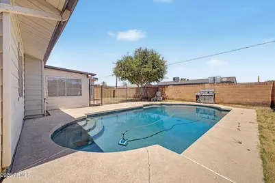 6536 W Turney Avenue, Phoenix, AZ 85033 - Photo 43