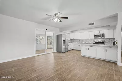 6536 W Turney Avenue, Phoenix, AZ 85033 - Photo 11
