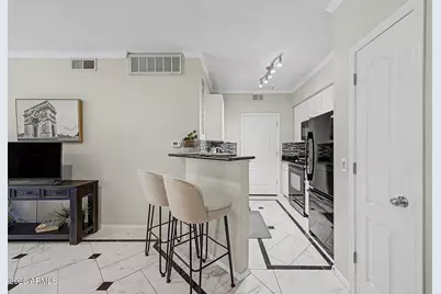 1701 E Colter Street #221, Phoenix, AZ 85016 - Photo 9