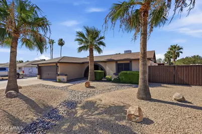 7433 W Canterbury Drive, Peoria, AZ 85345 - Photo 3