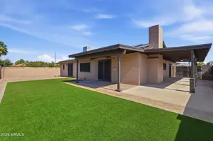 7433 W Canterbury Dr, Peoria, AZ 85345 - Photo 35