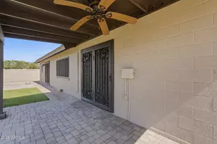 7433 W Canterbury Dr, Peoria, AZ 85345 - Photo 33