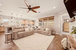 11995 W Shifting Sands Dr, Peoria, AZ 85383 - Photo 7