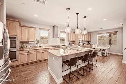 11995 W Shifting Sands Drive, Peoria, AZ 85383 - Photo 9