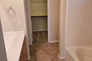 13217 W Mauna Loa Ln, Surprise, AZ 85379 - Photo 5