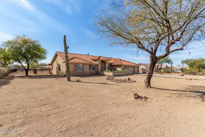205 E Irvine Road, Phoenix, AZ 85086 - Photo 5