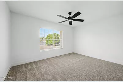 1015 W Juanita Avenue, Gilbert, AZ 85233 - Photo 15