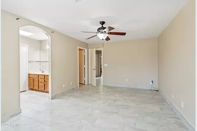 20223 N 30th Street, Phoenix, AZ 85050 - Photo 19