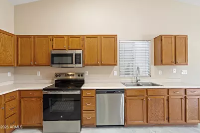 20223 N 30th Street, Phoenix, AZ 85050 - Photo 9