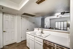 100 E Fillmore St, Phoenix, AZ 85004 - Photo 13