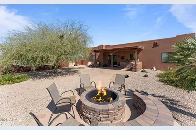 21223 W Restin Road, Wittmann, AZ 85361 - Photo 25