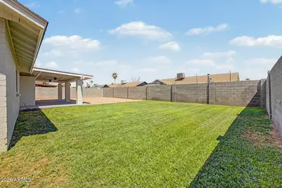 6938 W Cameron Drive, Peoria, AZ 85345 - Photo 37