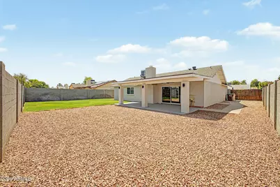 6938 W Cameron Drive, Peoria, AZ 85345 - Photo 39
