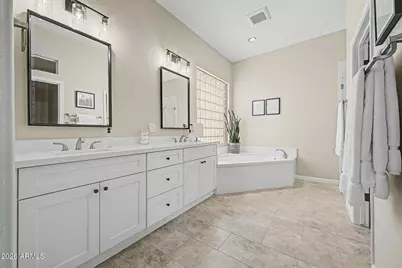 366 E Krista Way, Tempe, AZ 85284 - Photo 23
