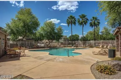 1570 S Owl Drive, Gilbert, AZ 85296 - Photo 5