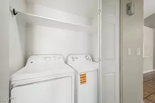 302 N Sycamore, Mesa, AZ 85201 - Photo 17