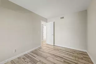 302 N Sycamore, Mesa, AZ 85201 - Photo 15