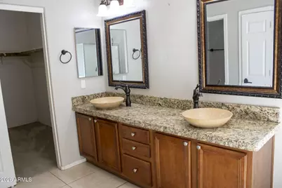 10321 W Windsor Avenue, Avondale, AZ 85392 - Photo 3