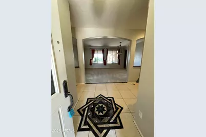 10321 W Windsor Avenue, Avondale, AZ 85392 - Photo 5