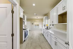 158 N Pettoshas Dr, Maricopa, AZ 85139 - Photo 31