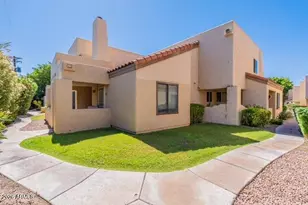 3441 N 31st St, Phoenix, AZ 85016 - Photo 23
