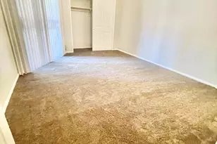 12212 N Paradise Vlg Pkwy S, Phoenix, AZ 85032 - Photo 9