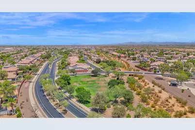 25843 N 165th Lane, Surprise, AZ 85387 - Photo 39