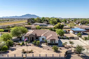 16325 E Magnolia Dr, Gilbert, AZ 85298 - Photo 11