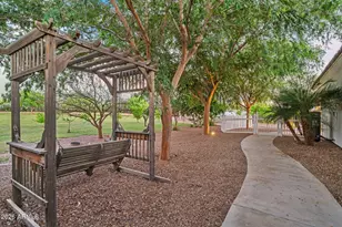 16325 E Magnolia Dr, Gilbert, AZ 85298 - Photo 95
