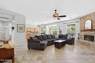 1561 E Saratoga Ct, Gilbert, AZ 85296 - Photo 9