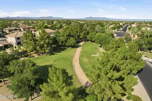 1561 E Saratoga Ct, Gilbert, AZ 85296 - Photo 37
