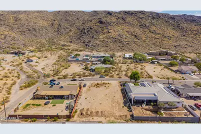 1434 E La Mirada Drive #18, Phoenix, AZ 85042 - Photo 5