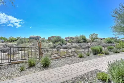 29235 N 122nd Lane, Peoria, AZ 85383 - Photo 3
