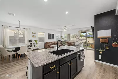 8609 E Lobo Avenue, Mesa, AZ 85209 - Photo 11