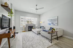 16 W Encanto Blvd, Phoenix, AZ 85003 - Photo 1