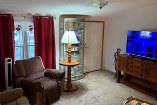 3805 W Dynamite Blvd, Phoenix, AZ 85083 - Photo 3