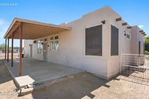 27513 N 252nd Ave, Wittmann, AZ 85361 - Photo 19