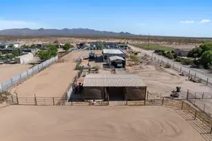 27513 N 252nd Ave, Wittmann, AZ 85361 - Photo 29