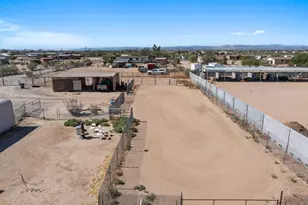 27513 N 252nd Ave, Wittmann, AZ 85361 - Photo 37