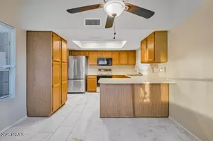 20305 N 105th Ave, Peoria, AZ 85382 - Photo 29