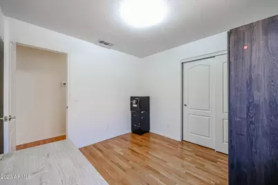 503 W Kelton Lane, Phoenix, AZ 85023 - Photo 19