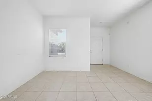 6070 E Helios Dr, Florence, AZ 85132 - Photo 5